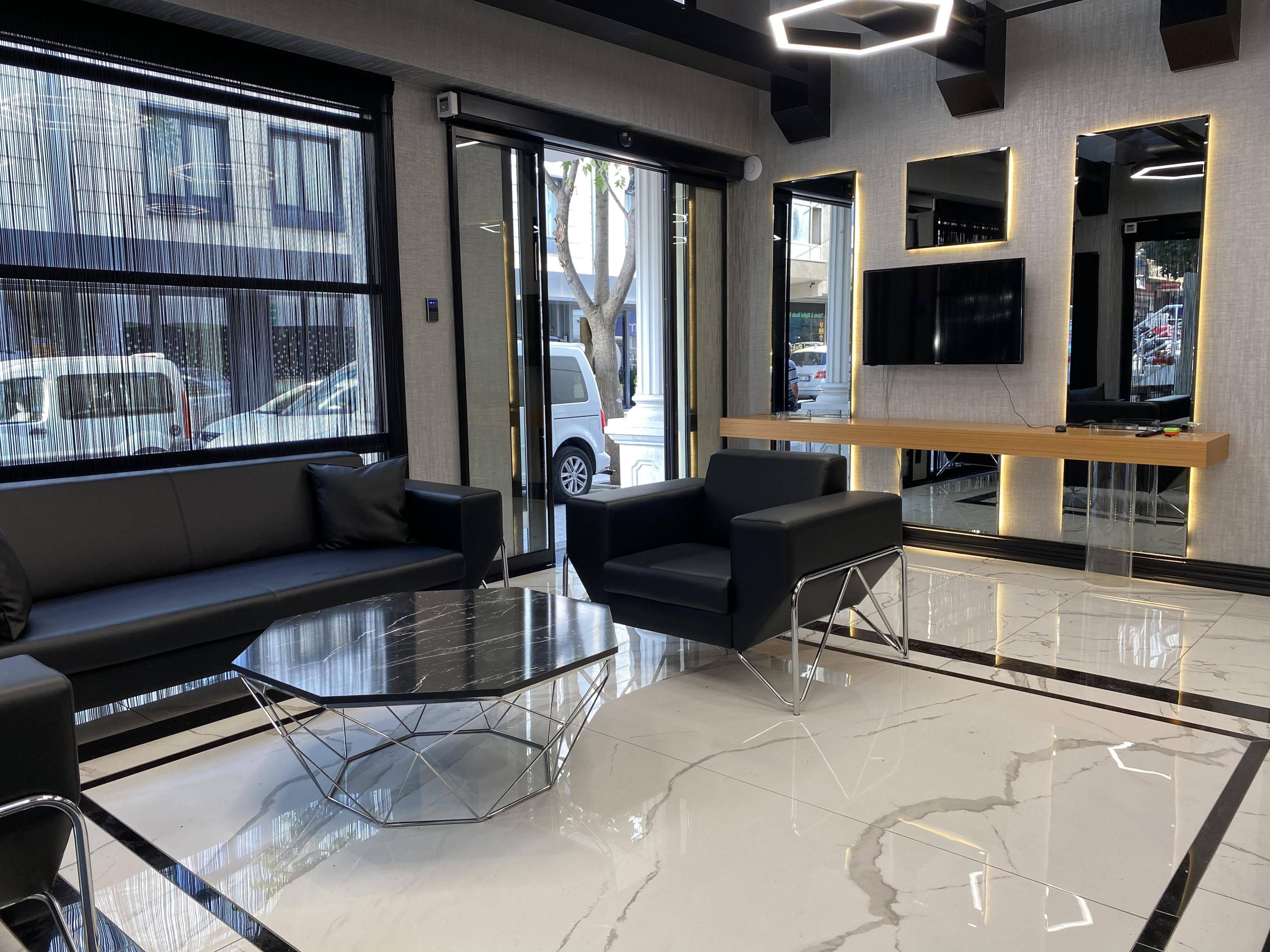 Hotel Confores 3*