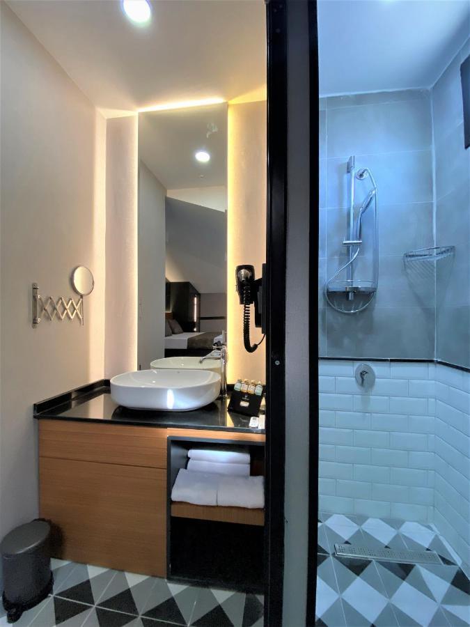 Hotel Confores Istanbul