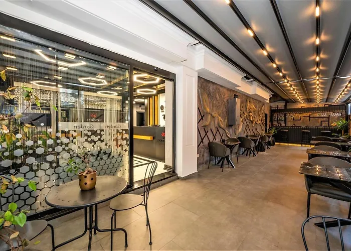 Confores Hotel